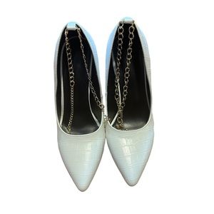 White Heels 4.5inches chan strap with pendant